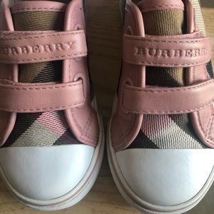 Burberry shoes